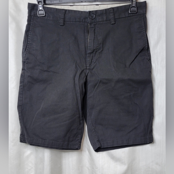 Old Navy Other - Old Navy Ultimate Slim shorts, built-in flex